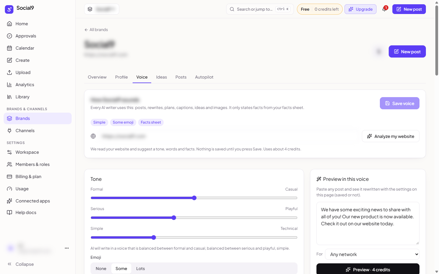The Voice tab: tone sliders, emoji, website analysis and a live preview